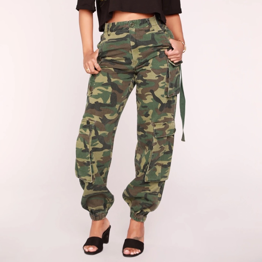 camo cargo pants